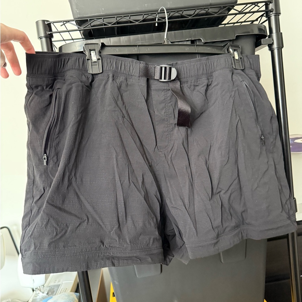 Athleta Women’s Black Athletic Shorts